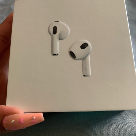 Airpods (3rd generation)